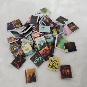 60 Miniature Dollhouse Books Tiny DIY Crafts Library Bookshelf Mini Crafting I